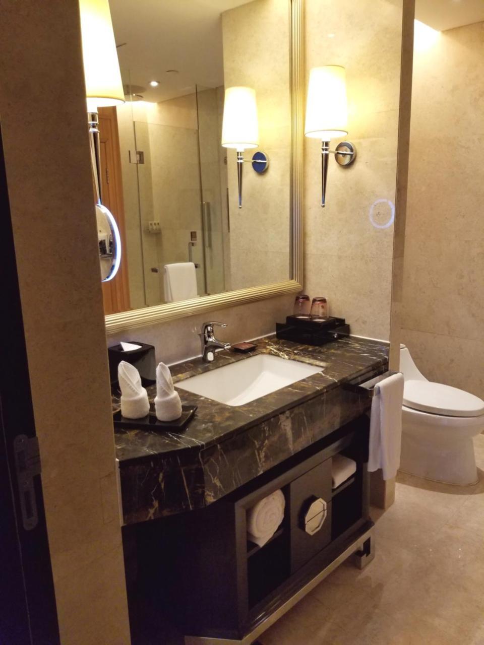 Xi'An Tanglong International Hotel Exterior foto